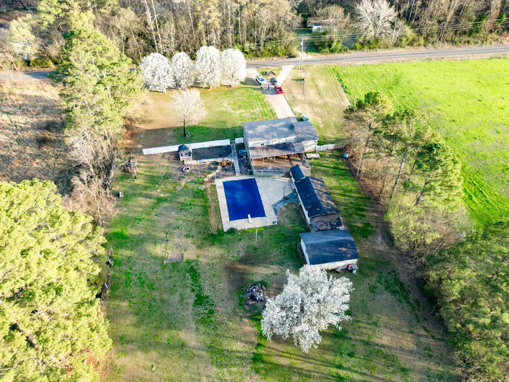 4667 County Road 91 Stevenson, AL 35772