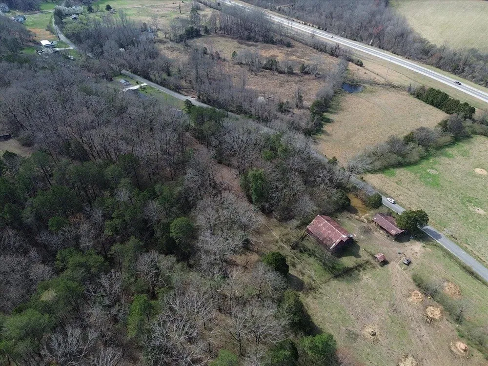 Francis Springs Road Whitwell, TN 37397