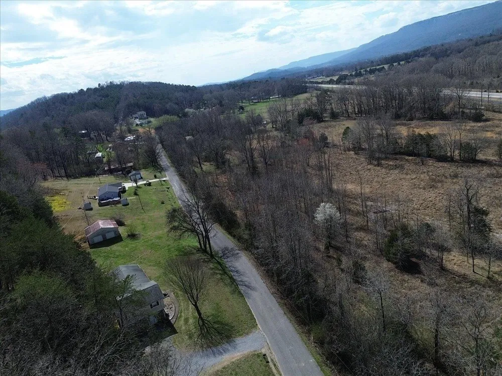 Francis Springs Road Whitwell, TN 37397