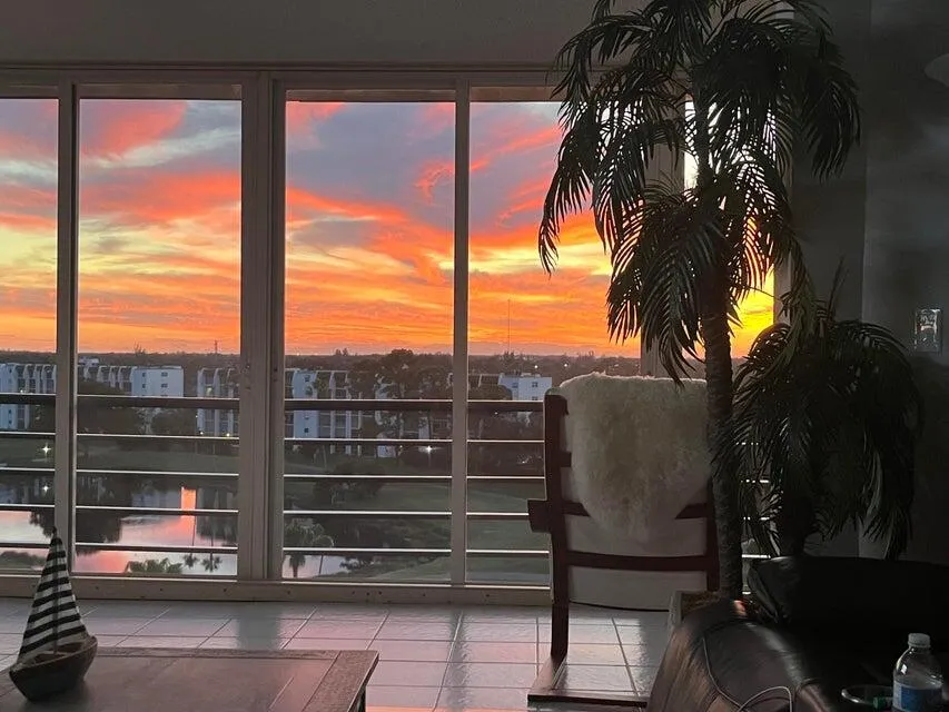 3465 Via Poinciana #803