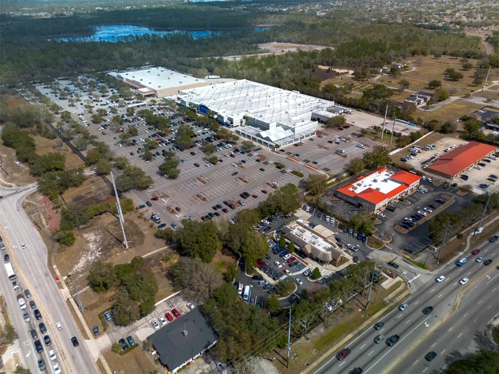VETERANS MEMORIAL PARKWAY Orange City, FL 32763