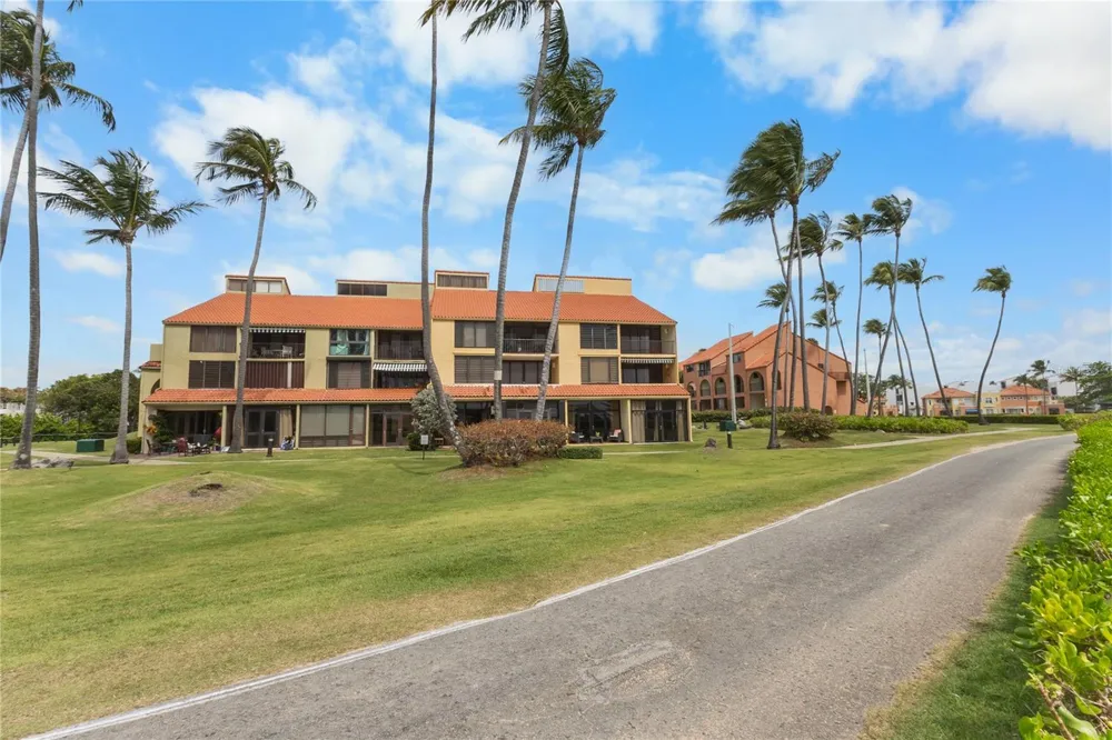 227 BEACH VILLAGE #227 Humacao, PR 00791