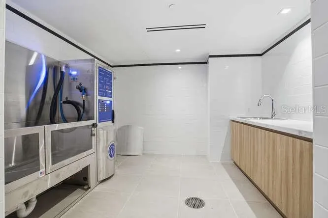 3015 S YSABELLA AVENUE #801 Tampa, FL 33629