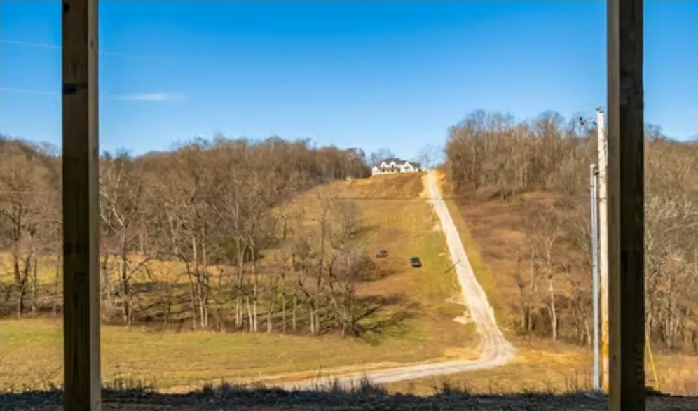 1130 Mahon Rd Columbia, TN 38401