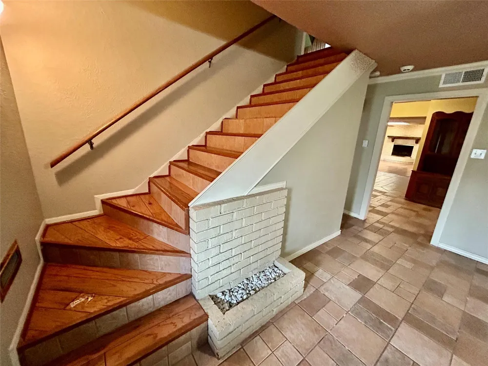 3308 Avenue B Nederland, TX 77627