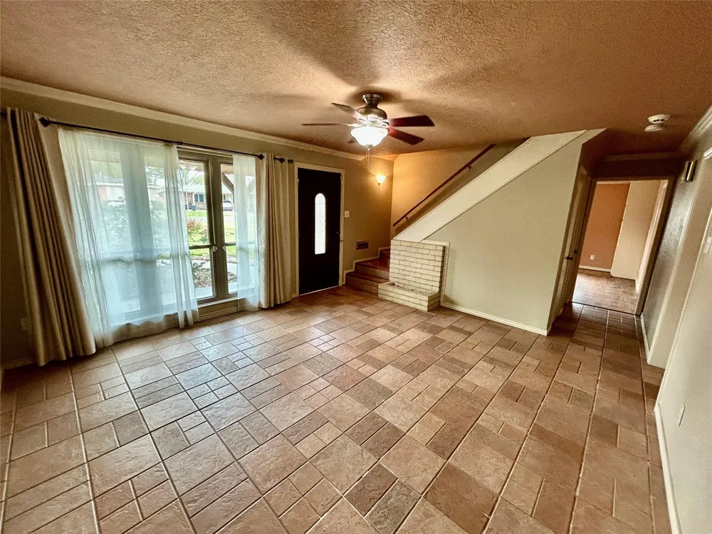 3308 Avenue B Nederland, TX 77627