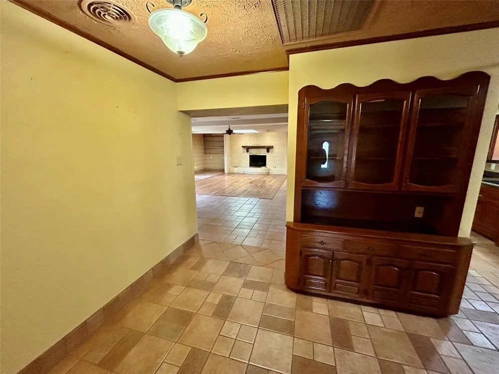 3308 Avenue B Nederland, TX 77627