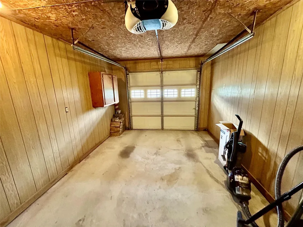 3308 Avenue B Nederland, TX 77627