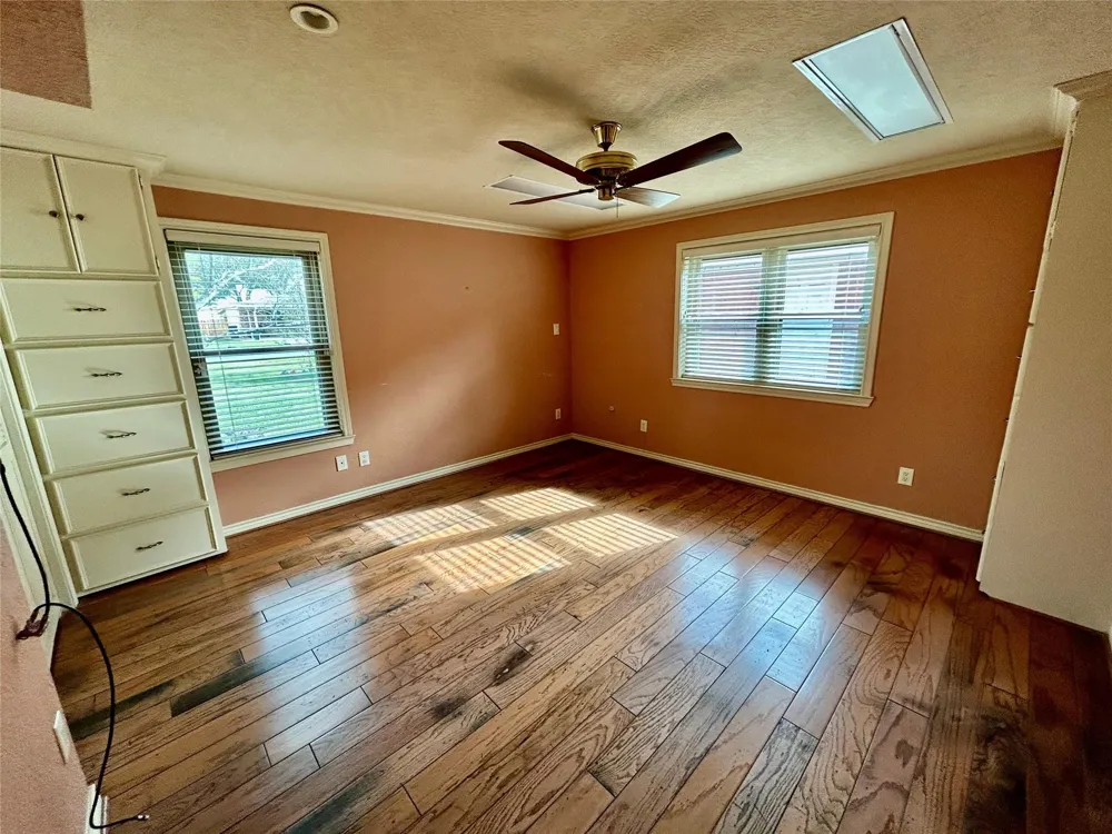 3308 Avenue B Nederland, TX 77627