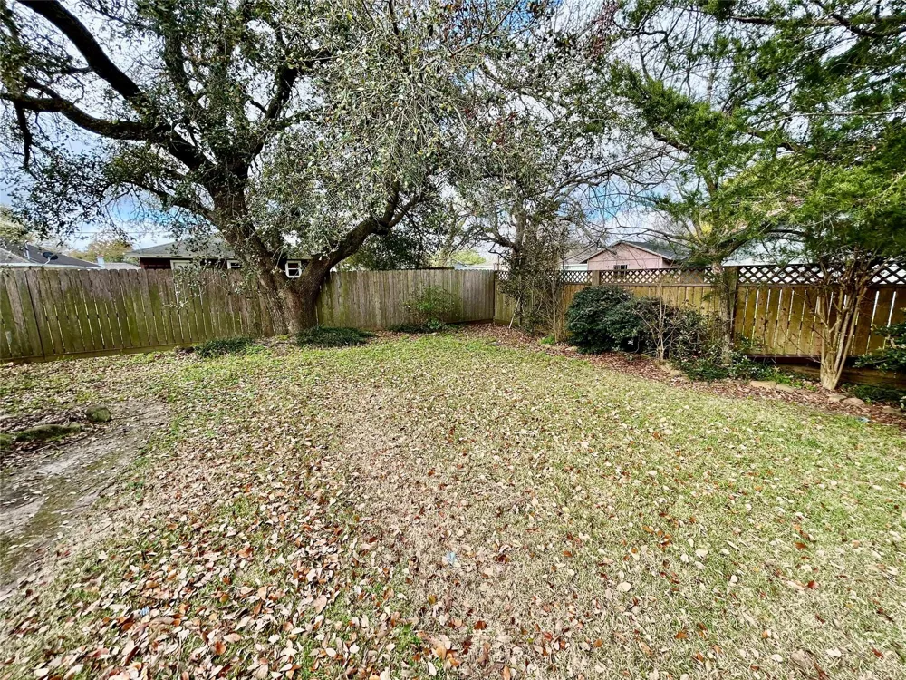 3308 Avenue B Nederland, TX 77627