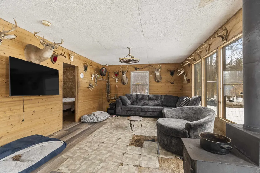 13544 Aylsworth Road Weldon Township, MI 49617