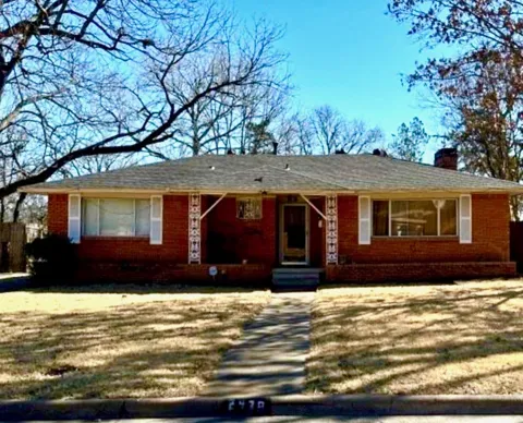 2438 Five Mile Circle