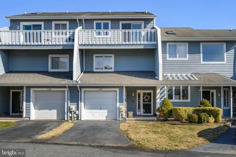 109 BAYVIEW