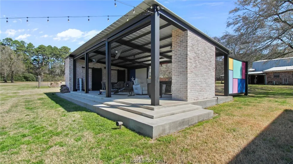 19225 Forest Service Rd 219 Richards, TX 77873