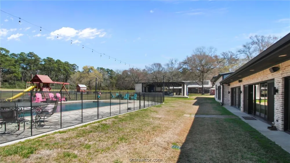19225 Forest Service Rd 219 Richards, TX 77873