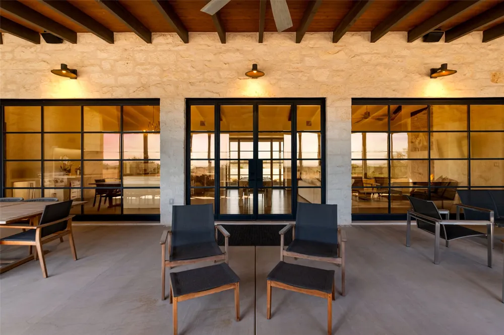 1231 PR 21 Glen Rose, TX 76690