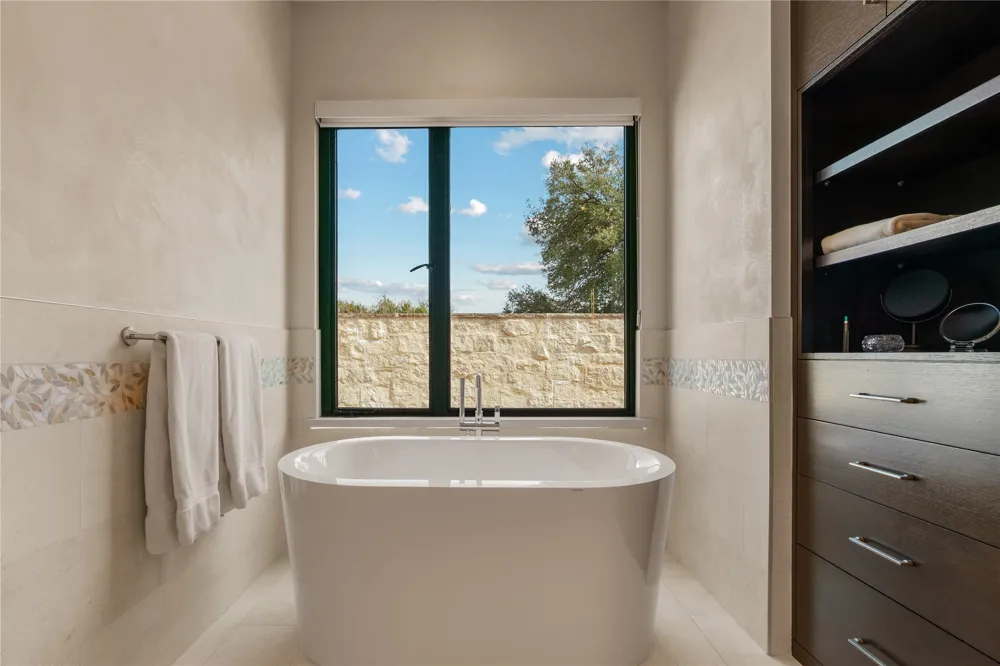 1231 PR 21 Glen Rose, TX 76690