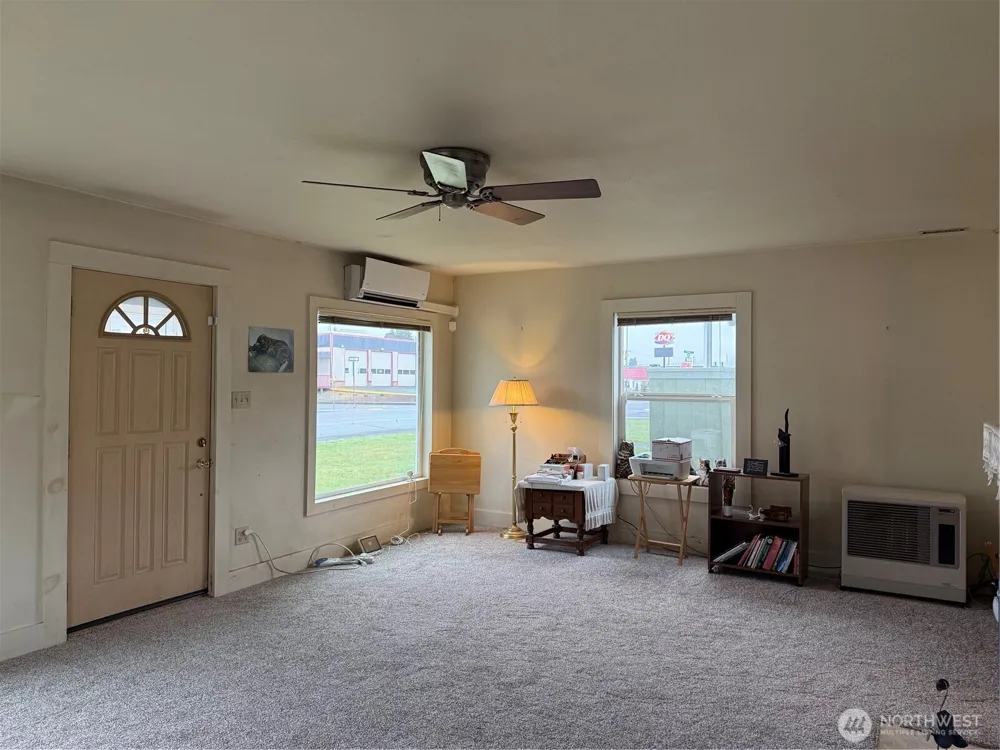 1907 Simpson Avenue Aberdeen, WA 98520