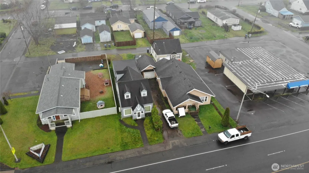 1907 Simpson Avenue Aberdeen, WA 98520