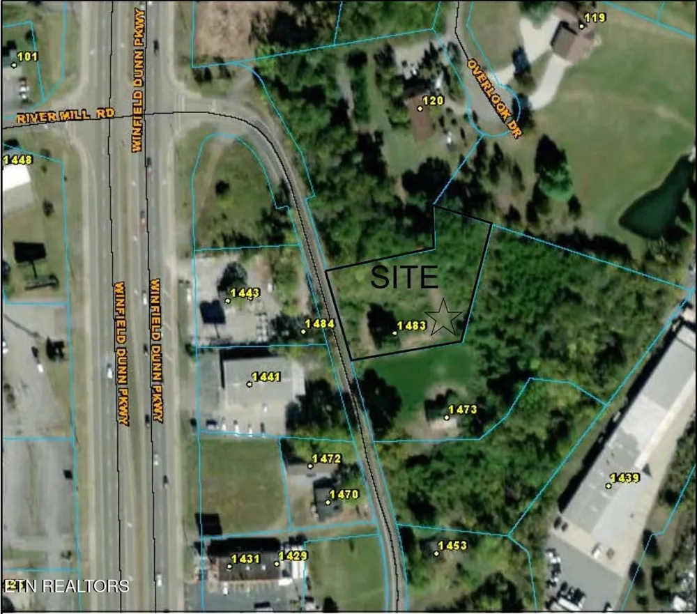 1483 Catlettsburg Rd Sevierville, TN 37876