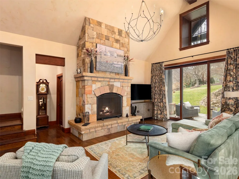 575 Walnut Valley Parkway Arden, NC 28704