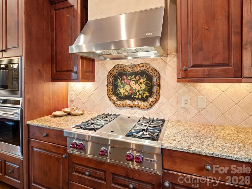575 Walnut Valley Parkway Arden, NC 28704