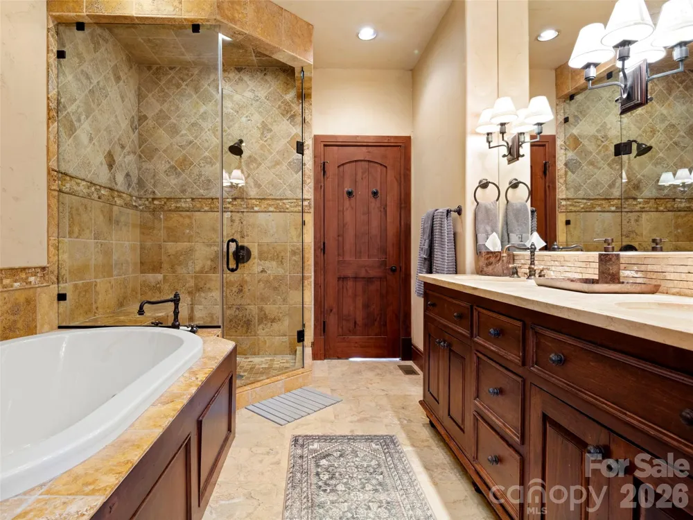 575 Walnut Valley Parkway Arden, NC 28704