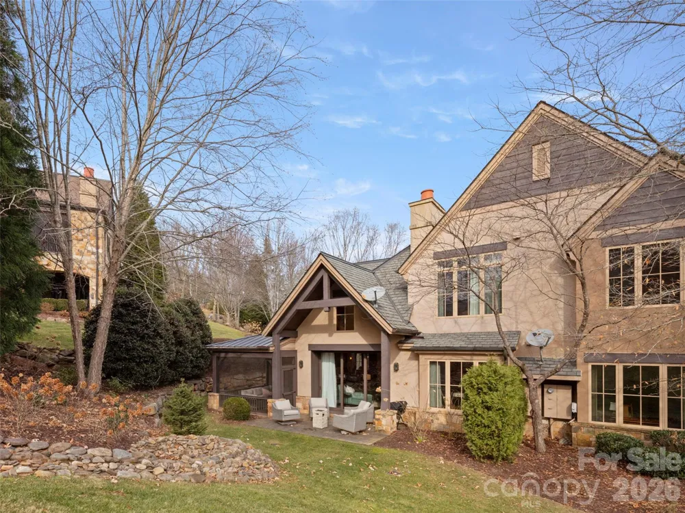 575 Walnut Valley Parkway Arden, NC 28704
