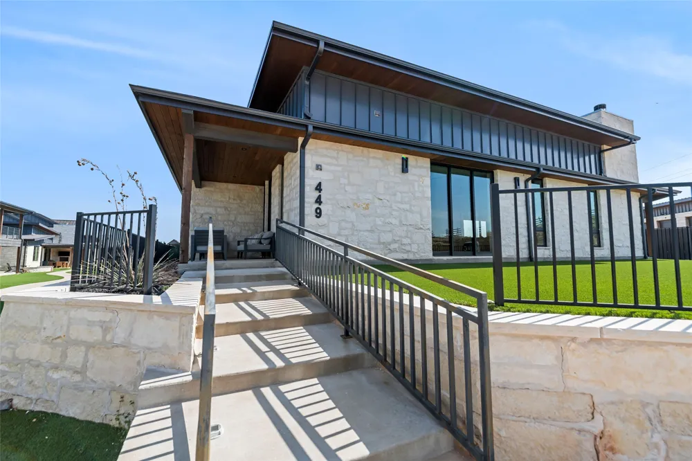 449 Emma Jean Trail Iredell, TX 76649
