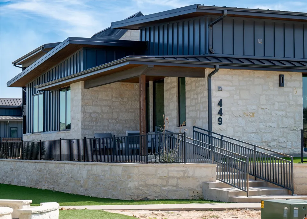 449 Emma Jean Trail Iredell, TX 76649