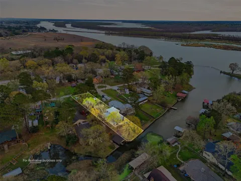 200 Cove View Drive