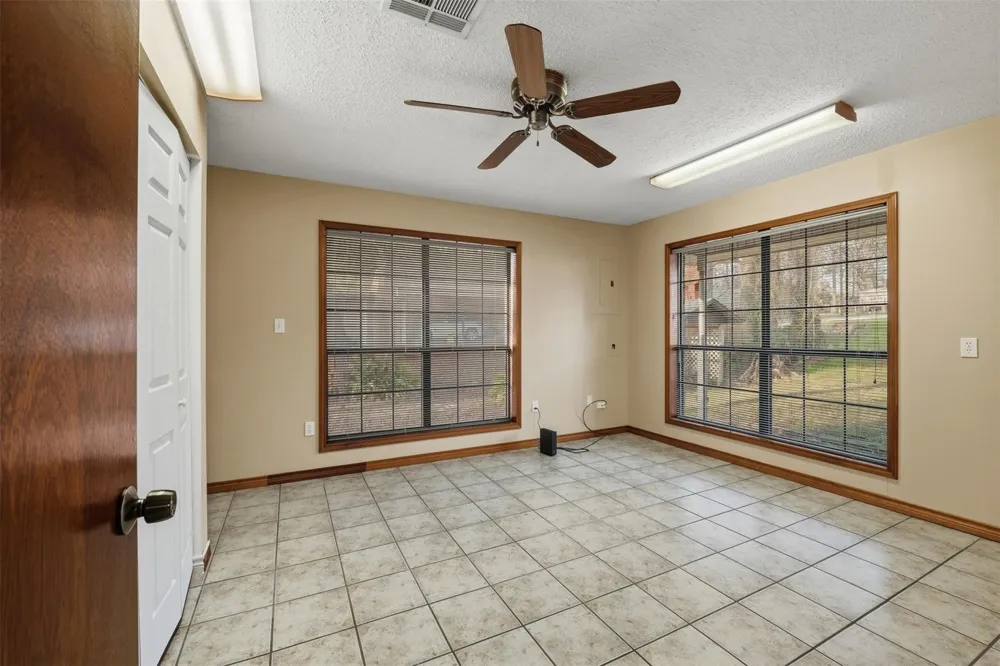 200 Cove View Drive Trinity, TX 75862