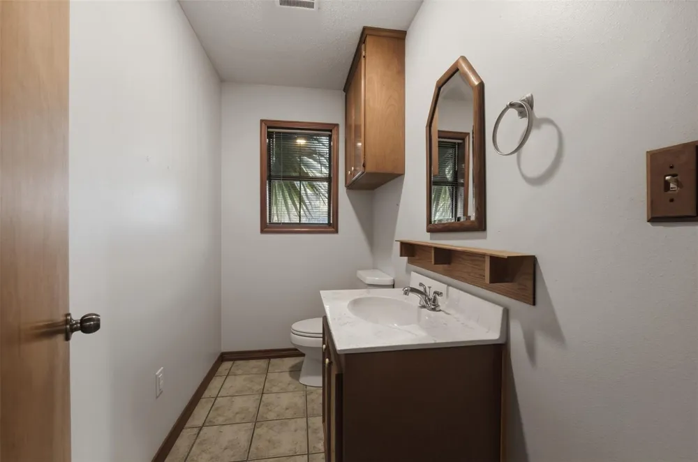200 Cove View Drive Trinity, TX 75862