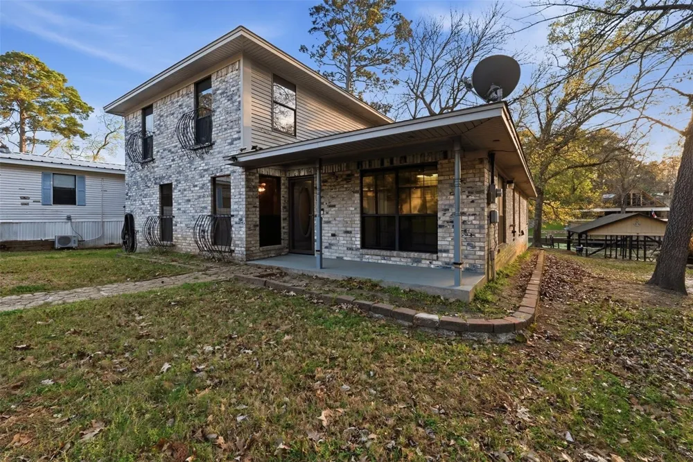 200 Cove View Drive Trinity, TX 75862