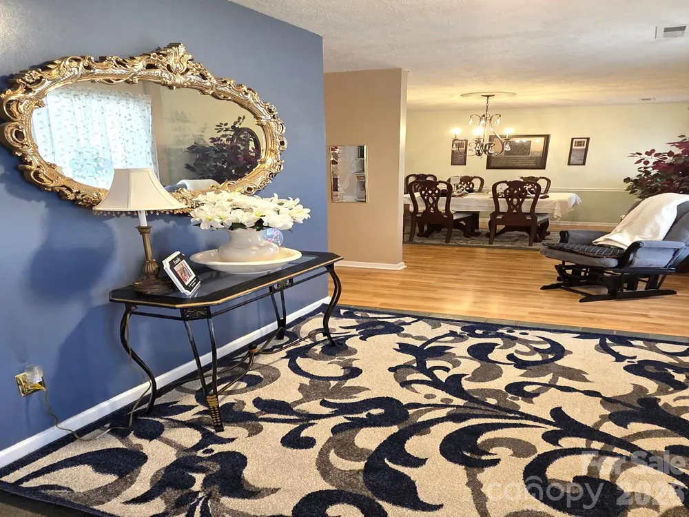 106 E Laurel Lane Etowah, NC 28729