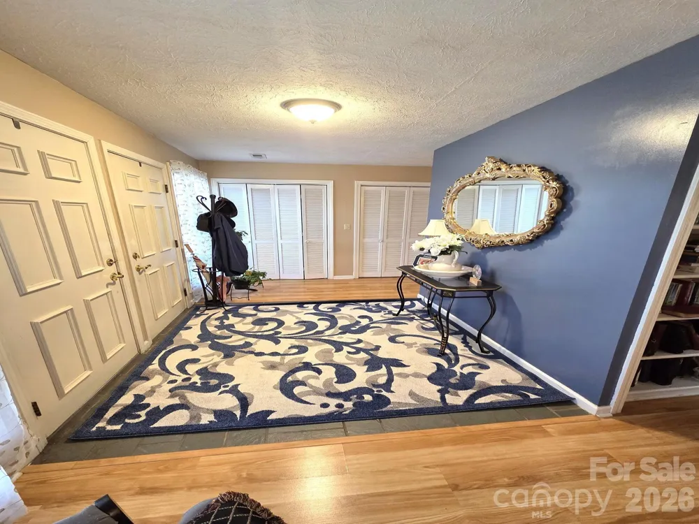 106 E Laurel Lane Etowah, NC 28729