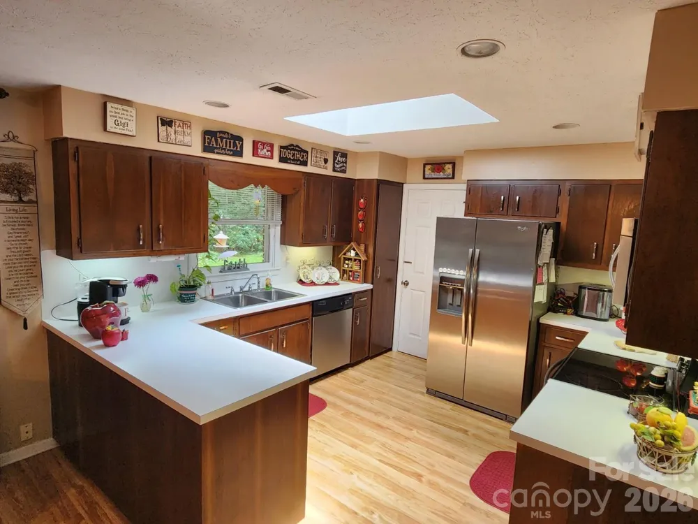 106 E Laurel Lane Etowah, NC 28729