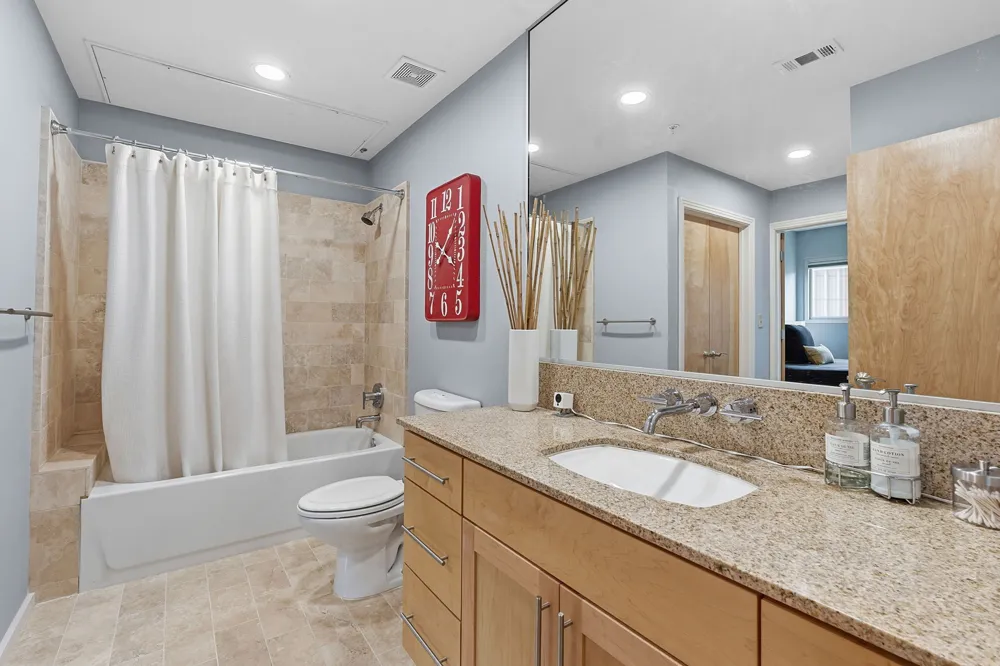 1600 Barton Springs Road #1106 Austin, TX 78704