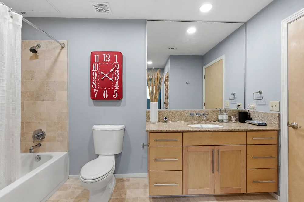1600 Barton Springs Road #1106 Austin, TX 78704