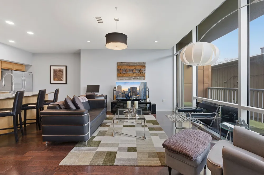 1600 Barton Springs Road #1106 Austin, TX 78704