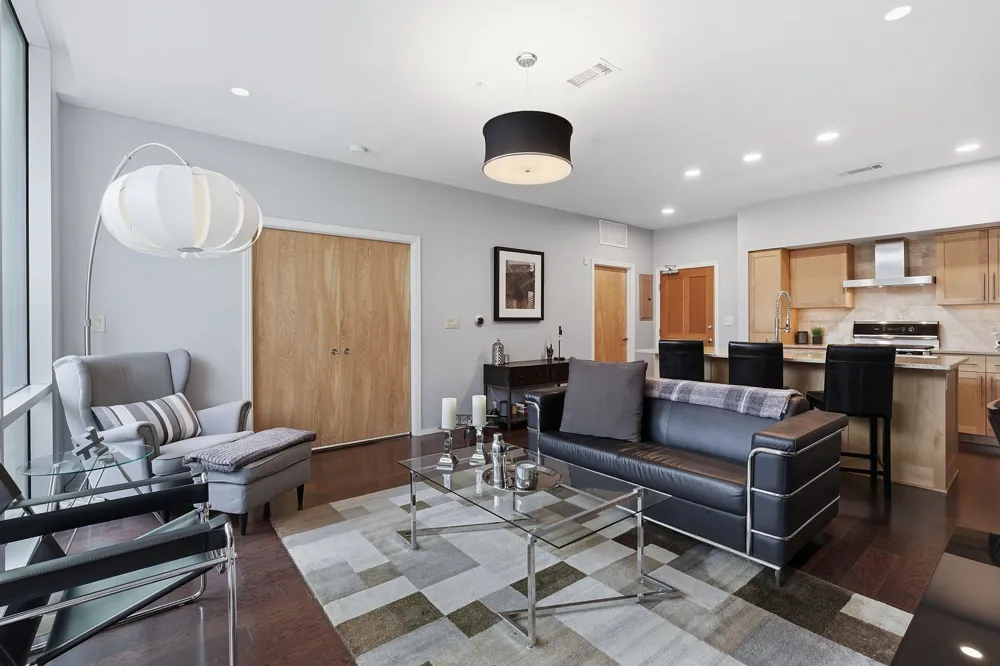 1600 Barton Springs Road #1106 Austin, TX 78704