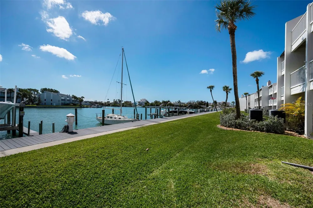 12334 CAPRI CIRCLE Treasure Island, FL 33706