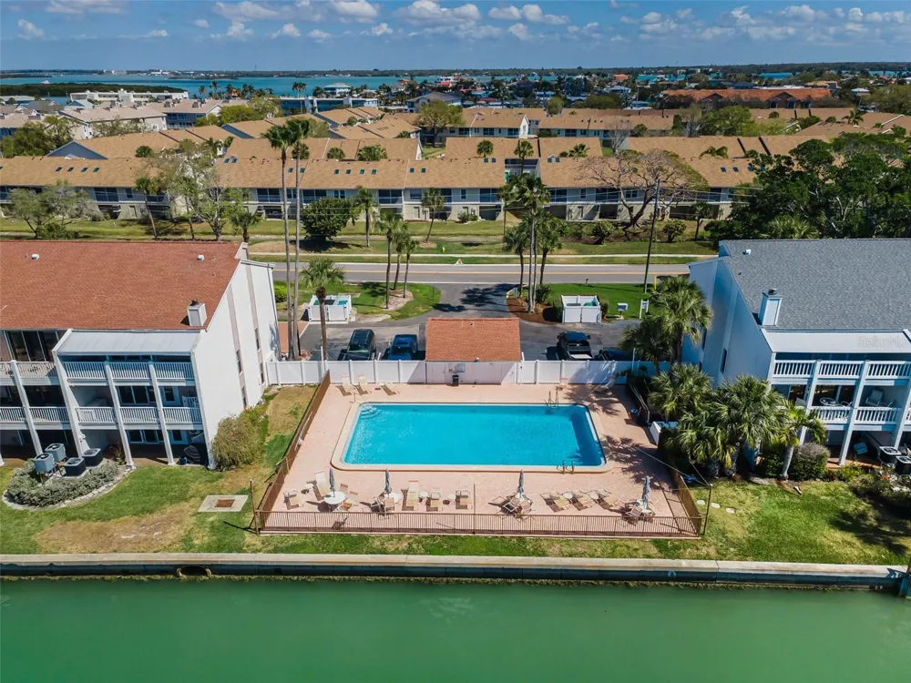 12334 CAPRI CIRCLE Treasure Island, FL 33706