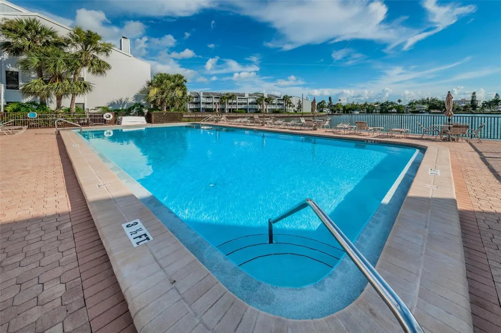 12334 CAPRI CIRCLE Treasure Island, FL 33706