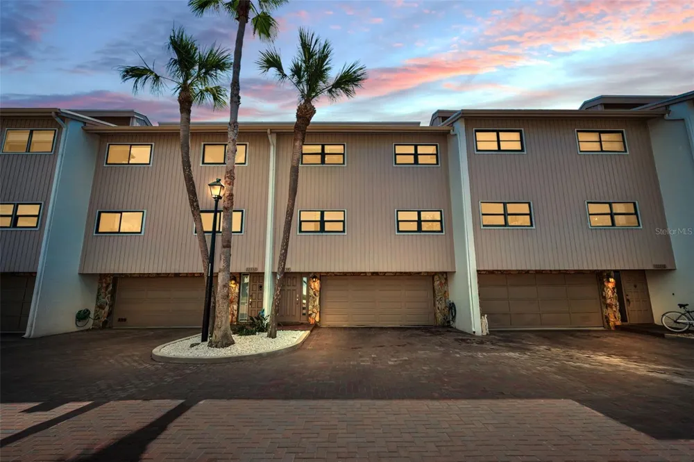 12334 CAPRI CIRCLE Treasure Island, FL 33706