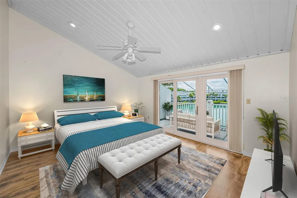 12334 CAPRI CIRCLE Treasure Island, FL 33706