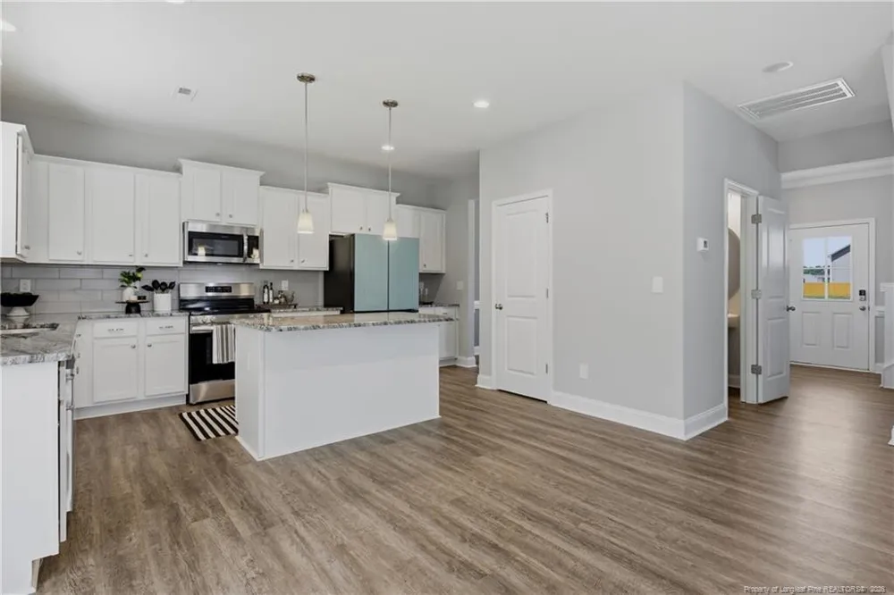 254 Collier Gate Street Linden, NC 28356