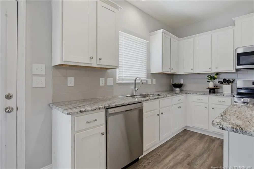 254 Collier Gate Street Linden, NC 28356