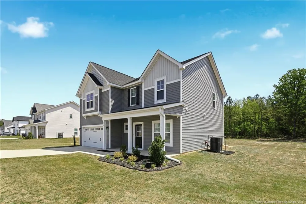 254 Collier Gate Street Linden, NC 28356