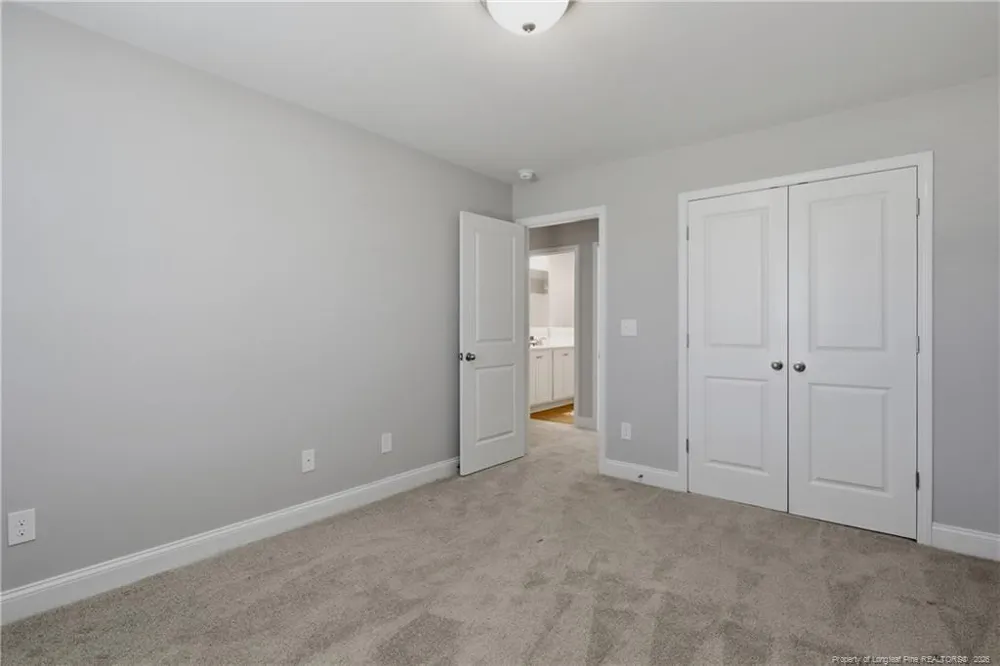 254 Collier Gate Street Linden, NC 28356